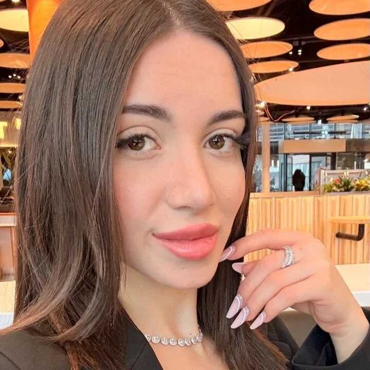 SweetAmeliaaa — FansOnlyX creator profile