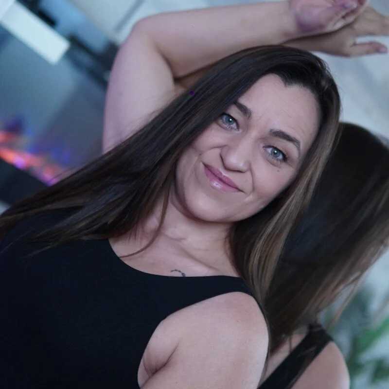ChloeJenner — FansOnlyX creator profile