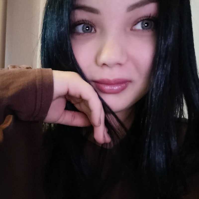 Deluluxee — FansOnlyX creator profile