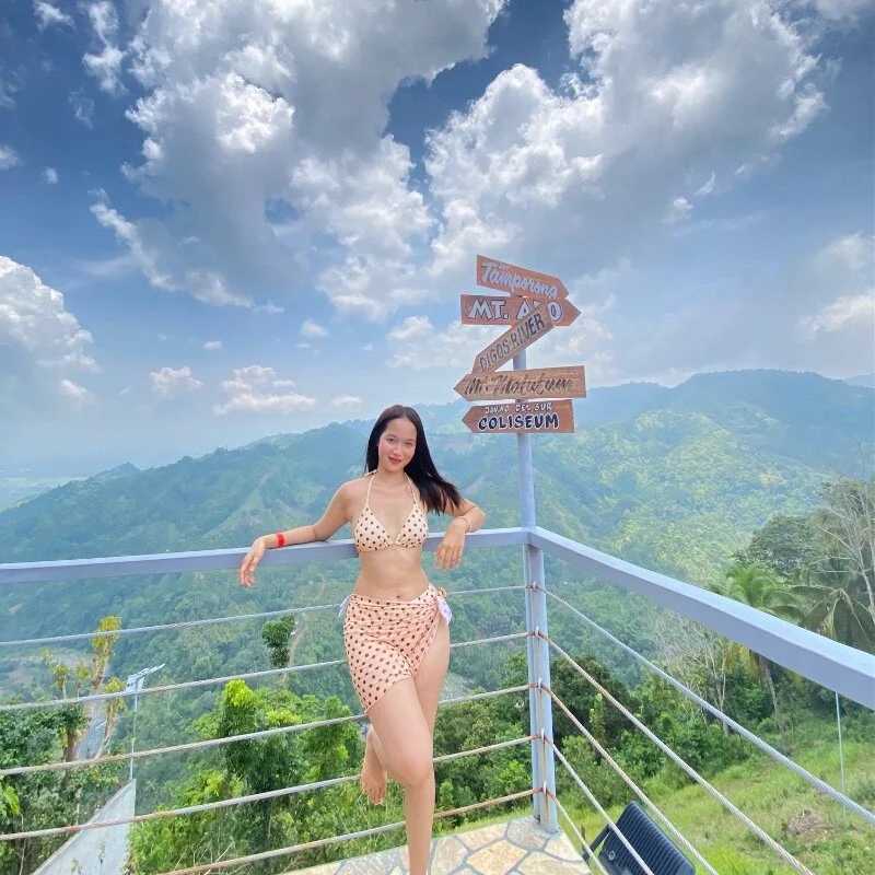 Naughtyhotsexymikay — FansOnlyX creator profile