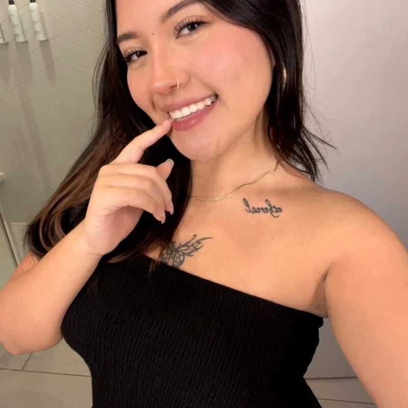 charlotte_price1 — FansOnlyX creator profile