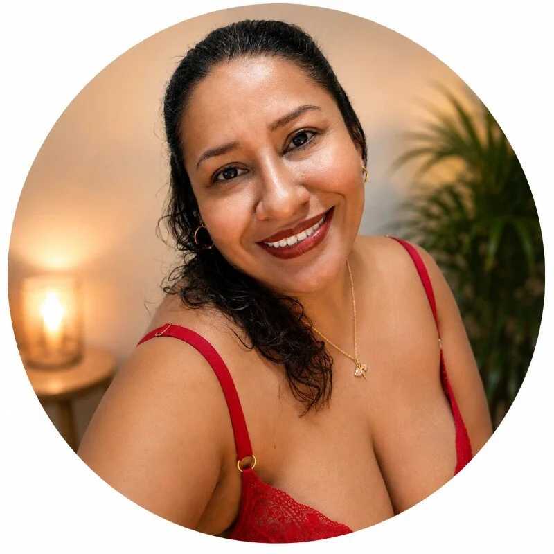 Nyomi_browm — FansOnlyX creator profile