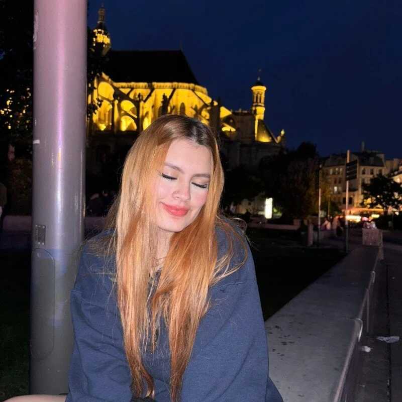 Isa_smeraldy — FansOnlyX creator profile