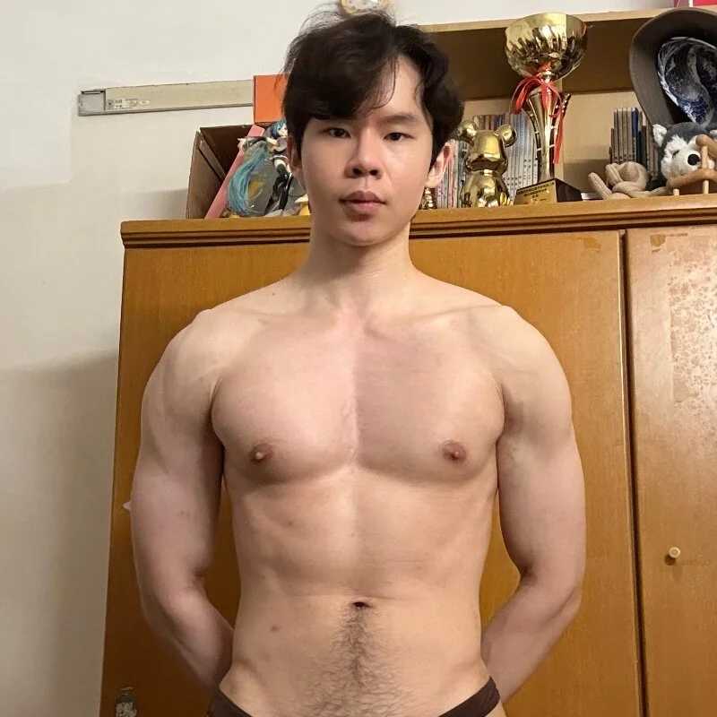 ivanzhuuu — FansOnlyX creator profile