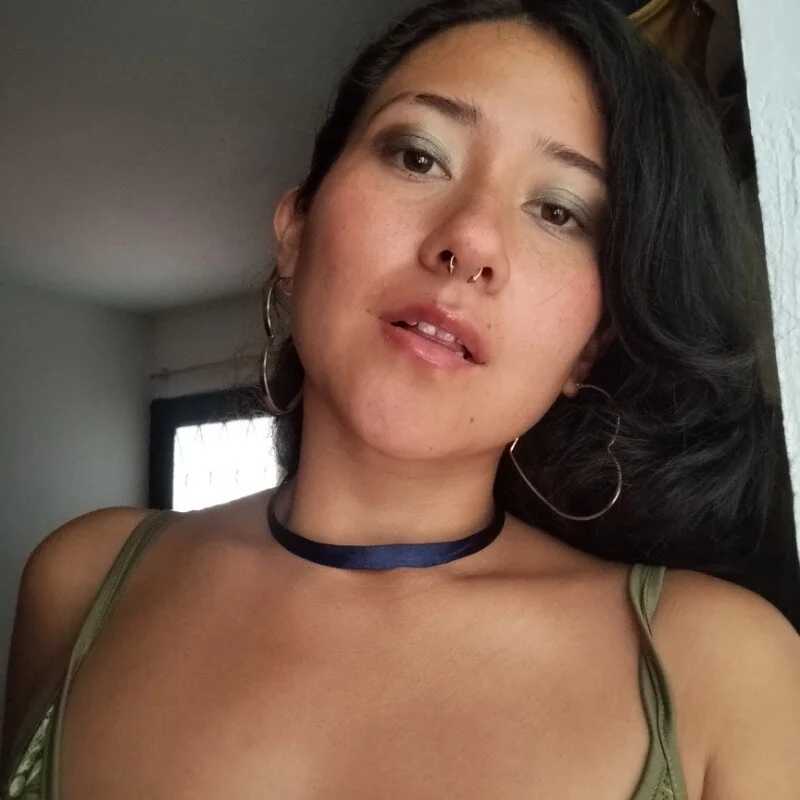 Emilymont — FansOnlyX creator profile