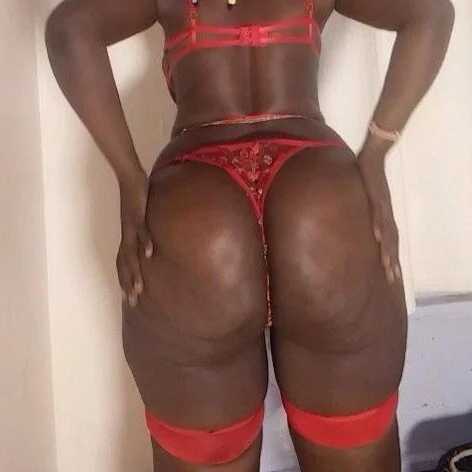 Thickchicvibes02 — FansOnlyX creator profile