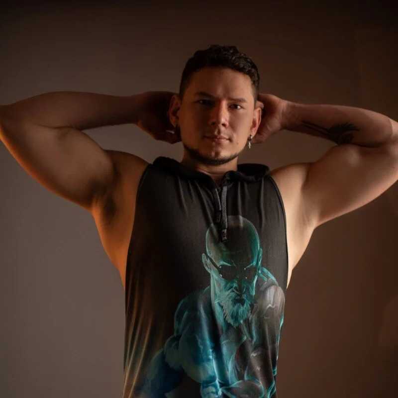 Izui_Pierce — FansOnlyX creator profile