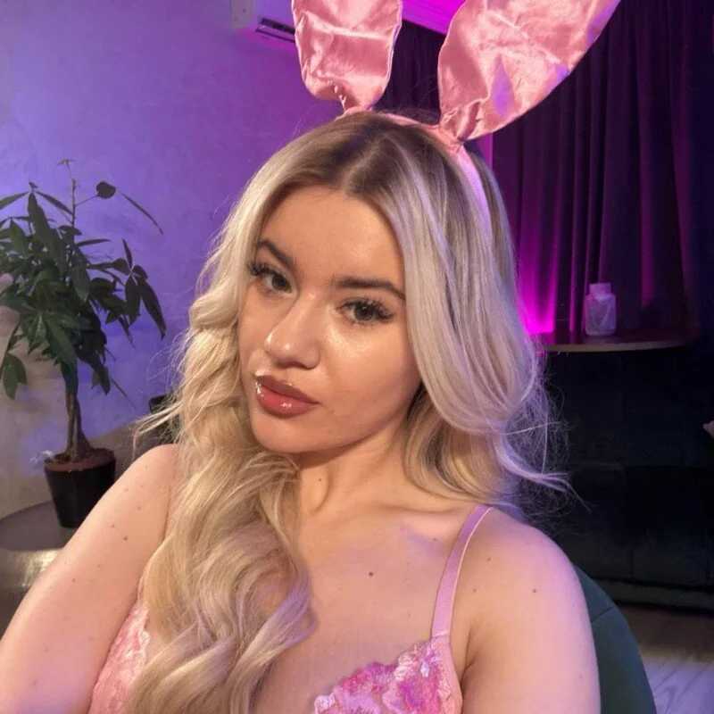 CutiePie69__ — FansOnlyX creator profile