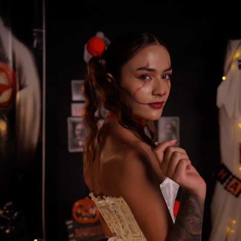 sofia_martinez_9 — FansOnlyX creator profile