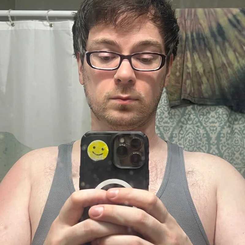 TouchingTay — FansOnlyX creator profile