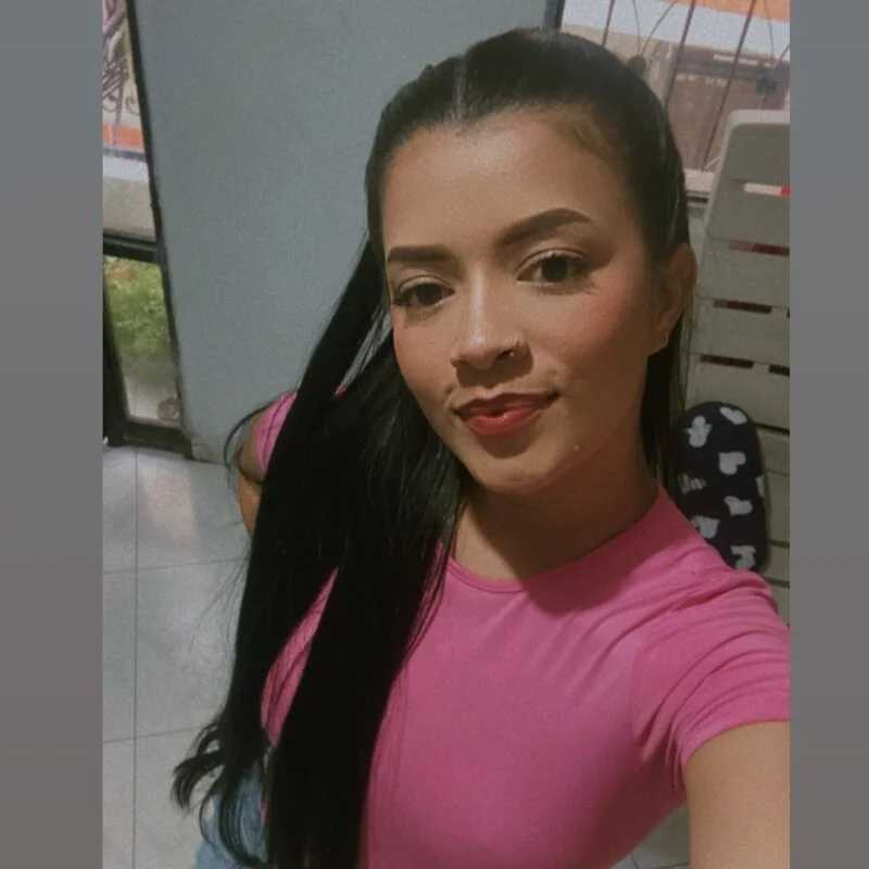 maylatin — FansOnlyX creator profile