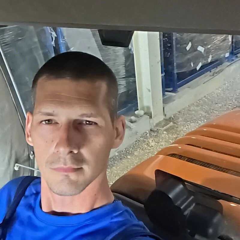 Tomicxxx93 — FansOnlyX creator profile