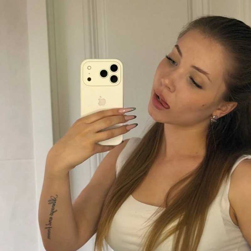 blondesveg — FansOnlyX creator profile