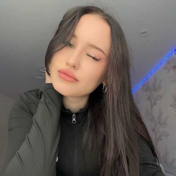 KisKis_Meow — FansOnlyX creator profile