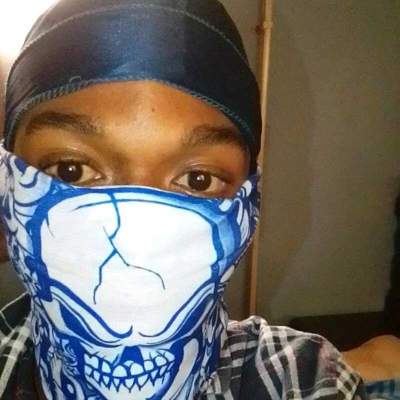 LLYSL — FansOnlyX creator profile