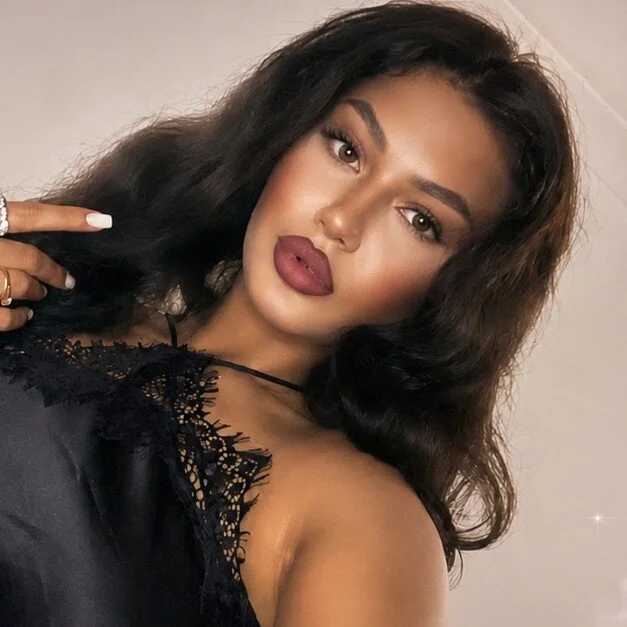 AmberSolange — FansOnlyX creator profile