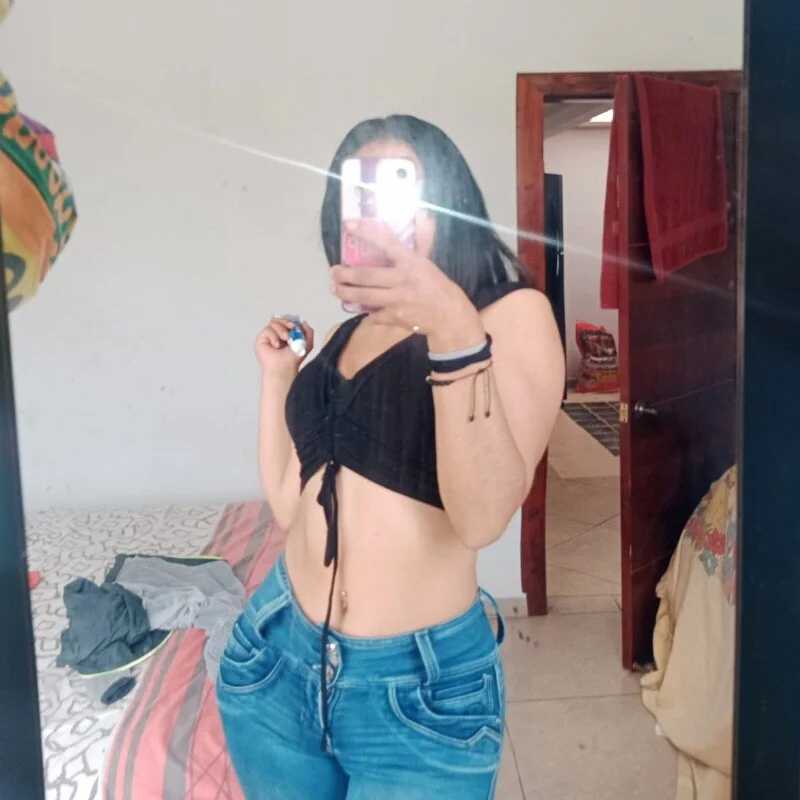 paris_honeyy — FansOnlyX creator profile