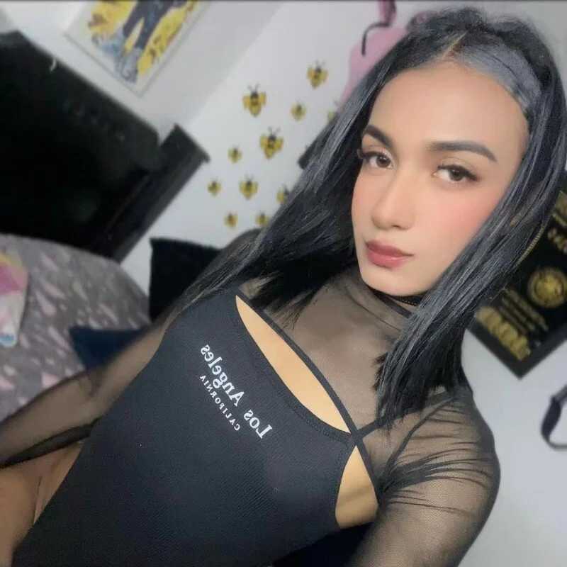 Alesexxx_ — FansOnlyX creator profile