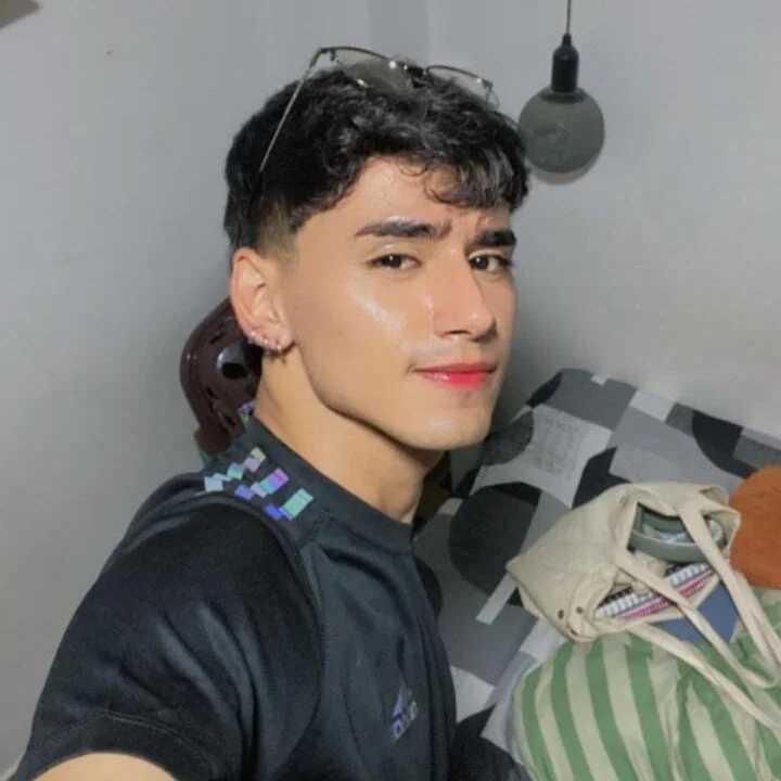 juan_stiven — FansOnlyX creator profile