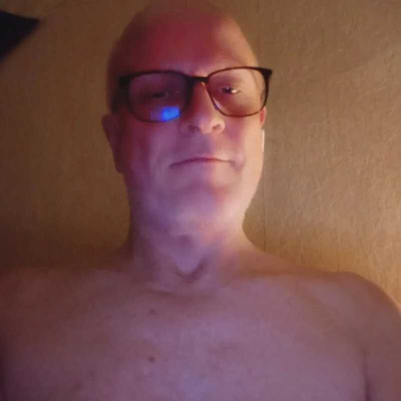HornyRalfi55215 — FansOnlyX creator profile