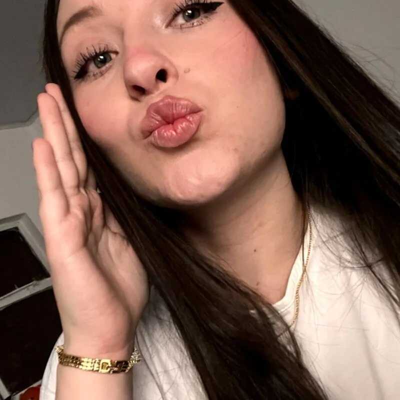 missdaliaa — FansOnlyX creator profile