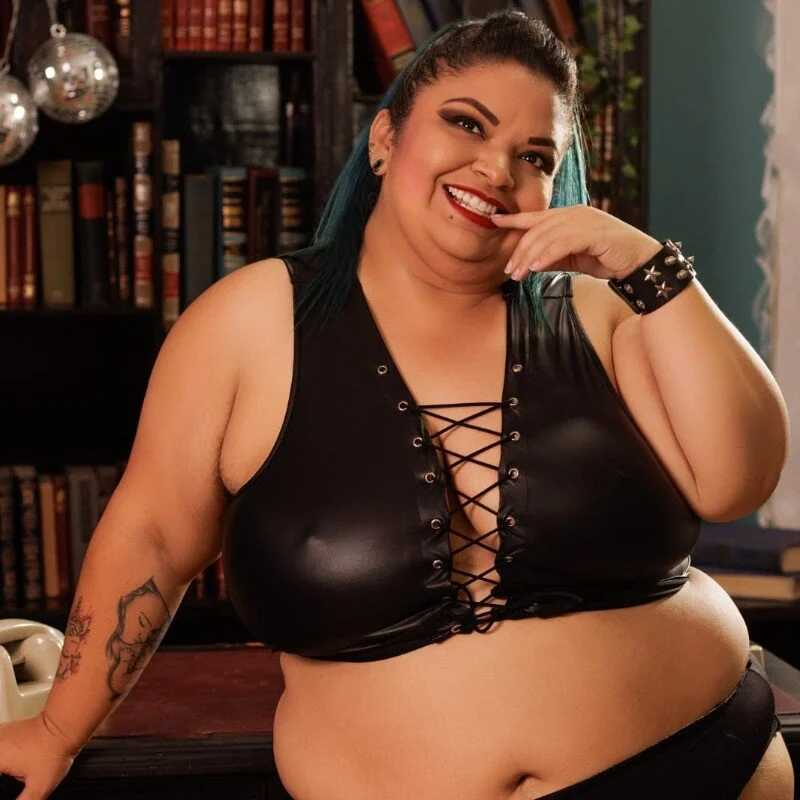 ANAMARIARIOS — FansOnlyX creator profile