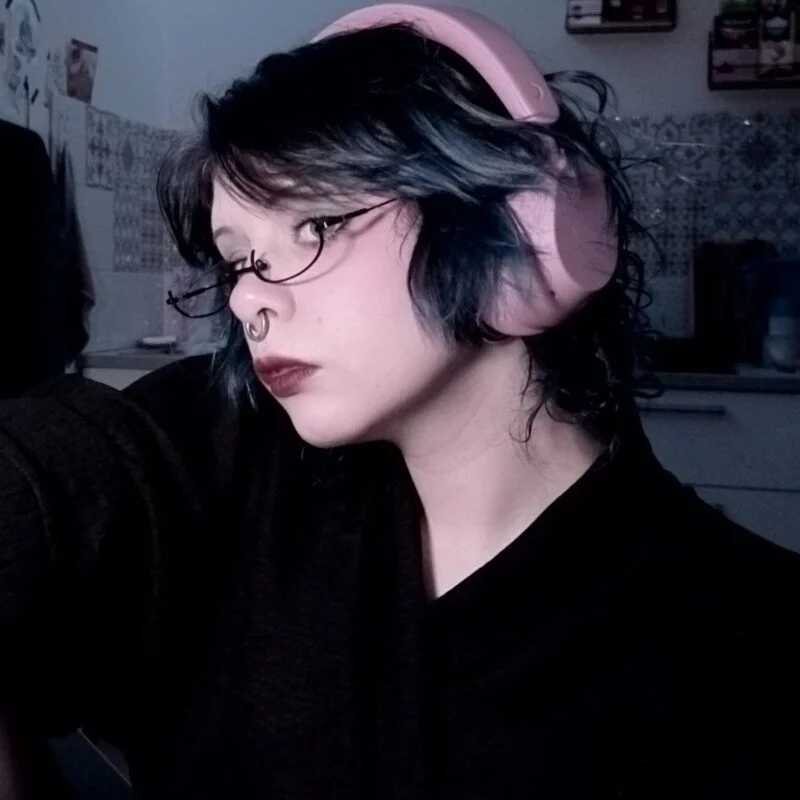 Alice_Zev — FansOnlyX creator profile