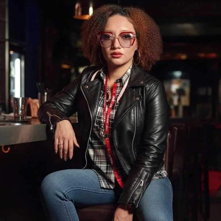 MissVioleta1 — FansOnlyX creator profile
