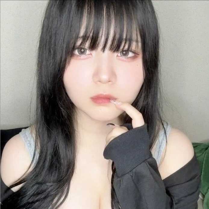YUKINA_00 — FansOnlyX creator profile