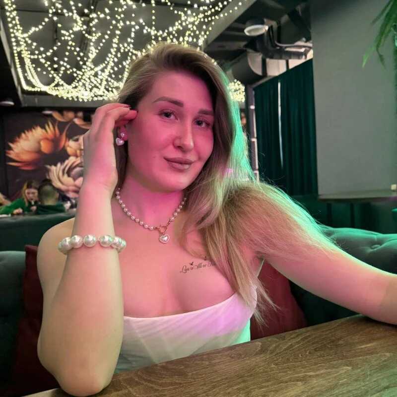 carrollina — FansOnlyX creator profile