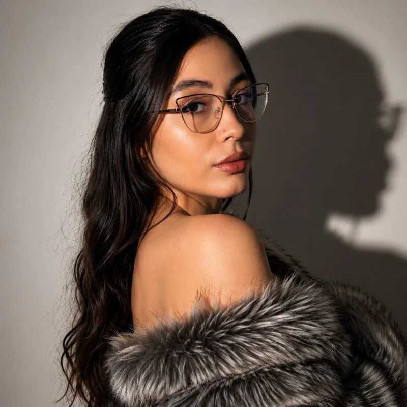 Alhara_Luna — FansOnlyX creator profile