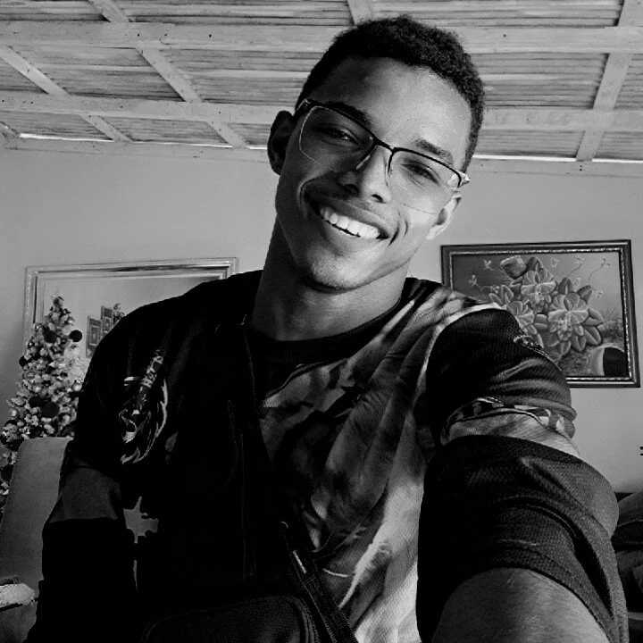 Princip-0005 — FansOnlyX creator profile