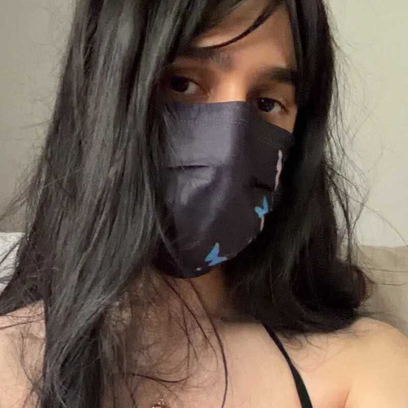 TgirlAlia — FansOnlyX creator profile