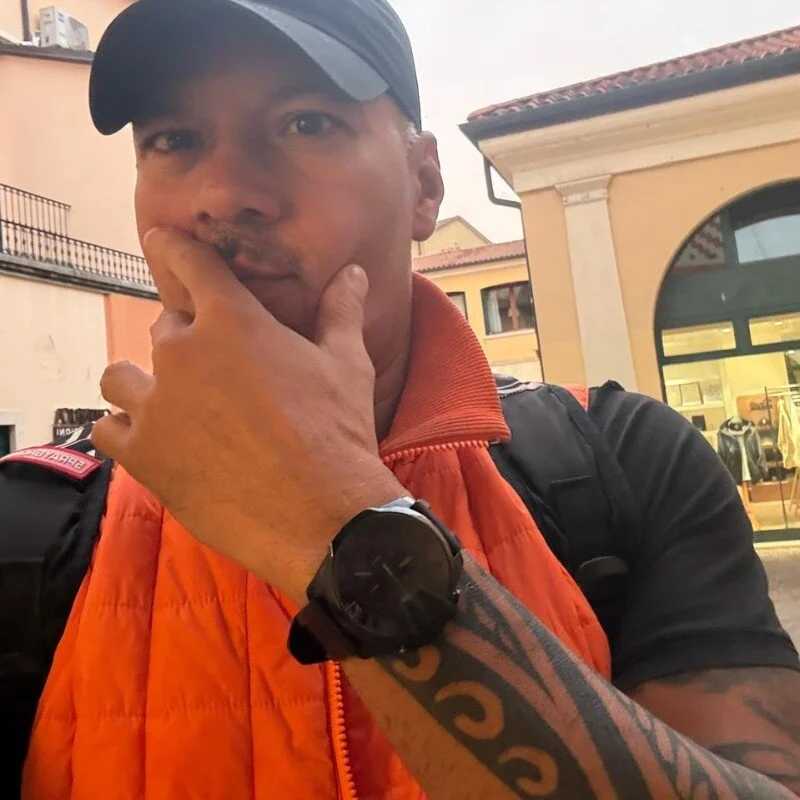 latin33333 — FansOnlyX creator profile