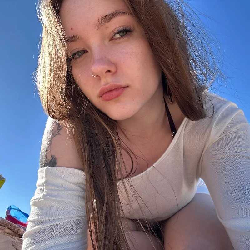 Annyserein — FansOnlyX creator profile