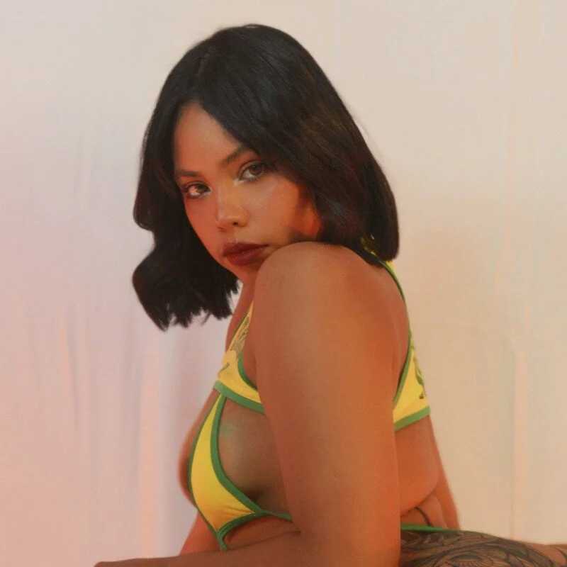 rubi_foxx22 — FansOnlyX creator profile