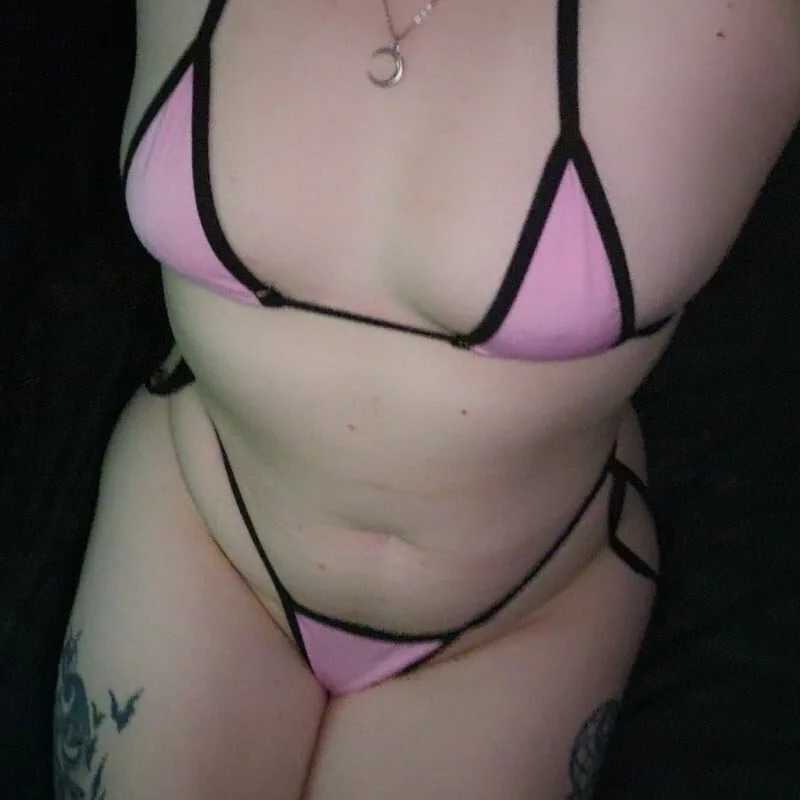 Stoner_BarbieXX — FansOnlyX creator profile
