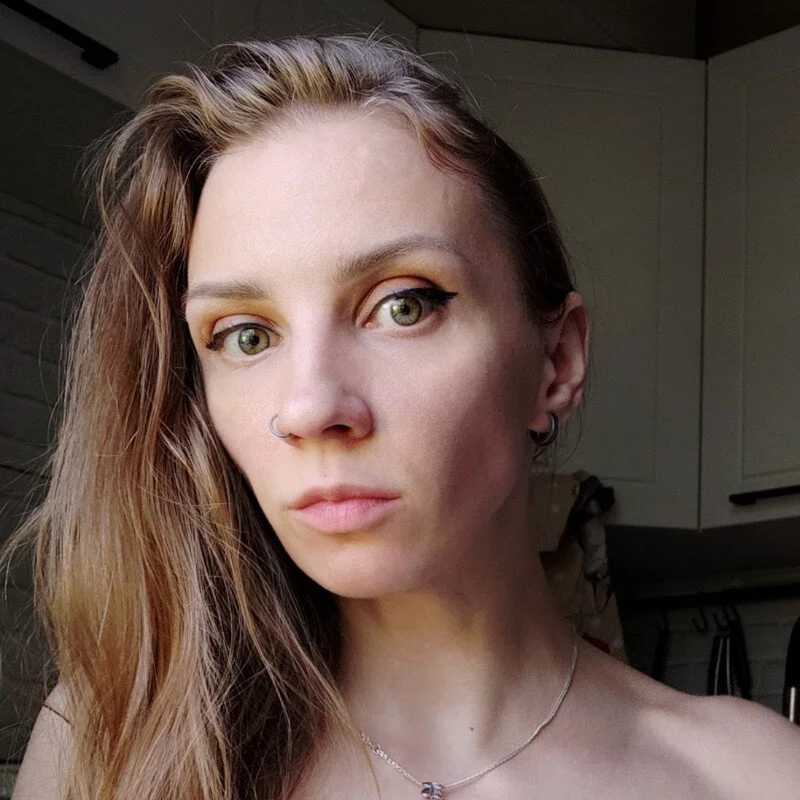 Edena_ — FansOnlyX creator profile