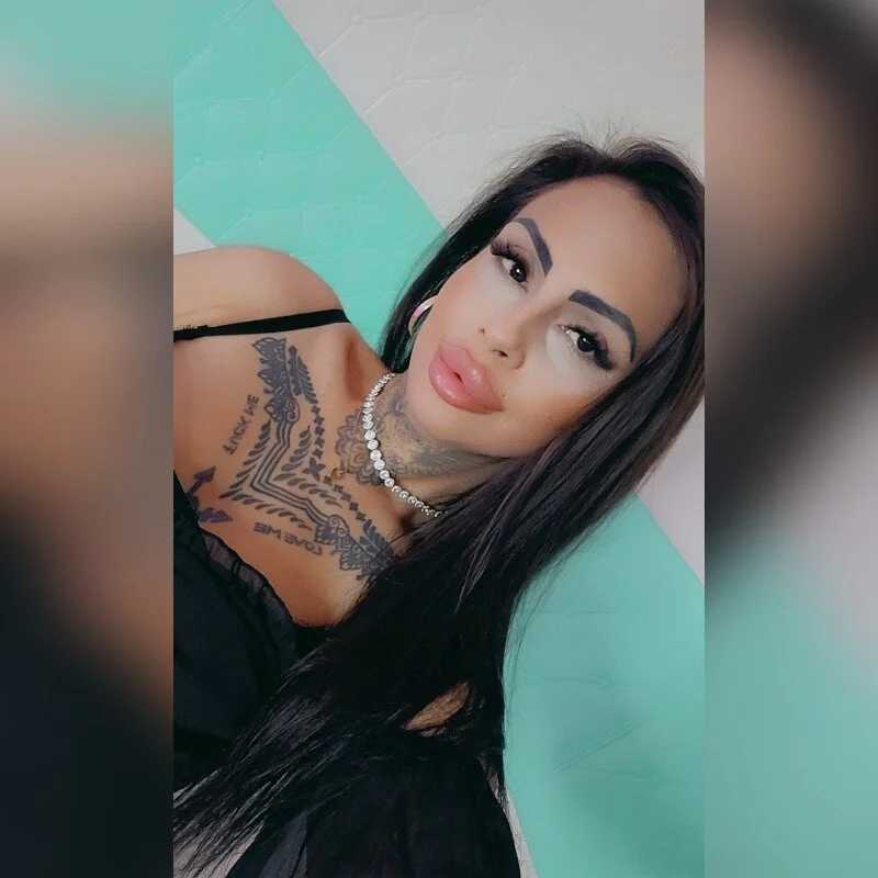 DeniSalome — FansOnlyX creator profile