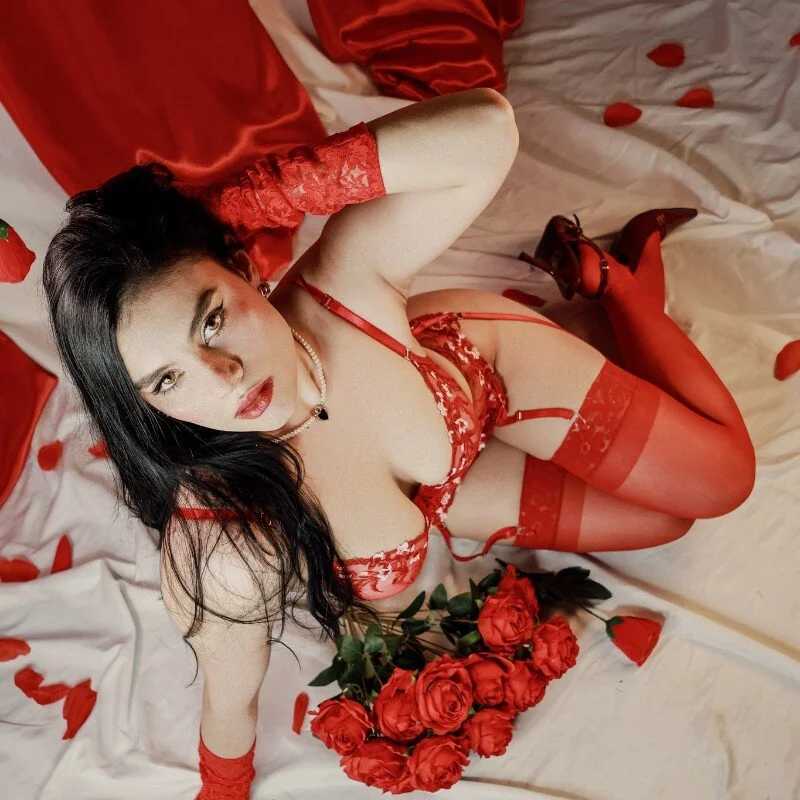 Maylin_Garcia — FansOnlyX creator profile