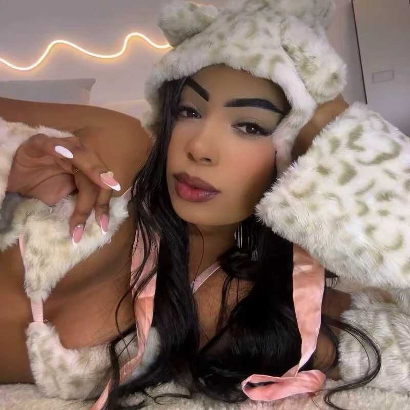 Alyssa_bunnyx — FansOnlyX creator profile