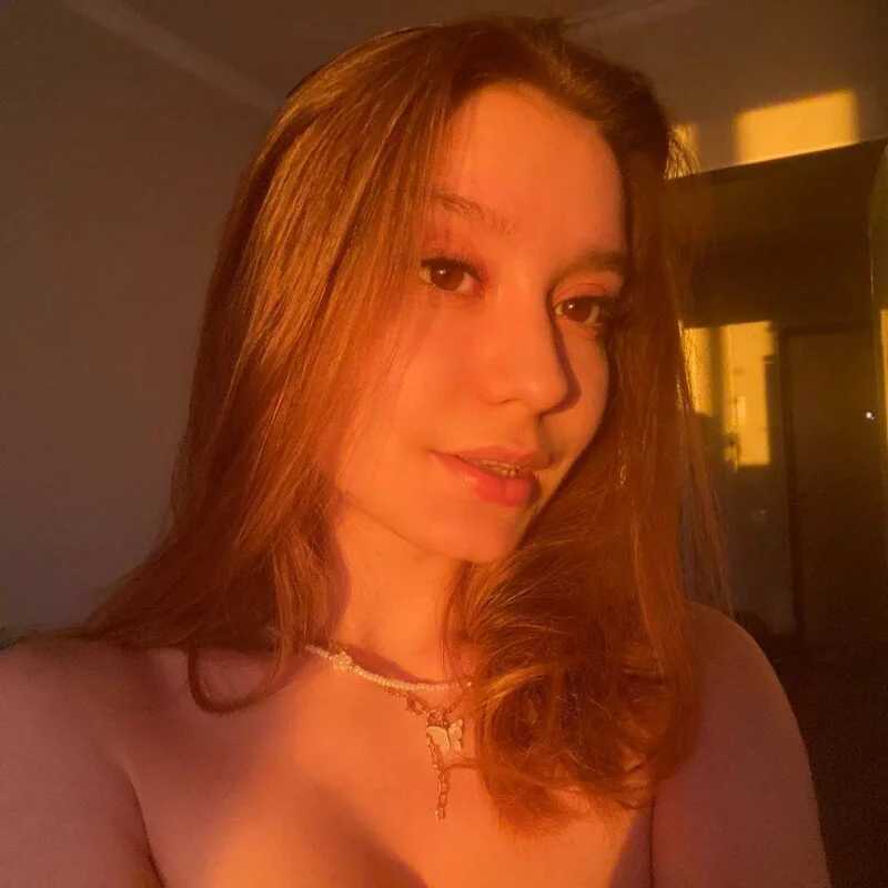 Miaversee — FansOnlyX creator profile