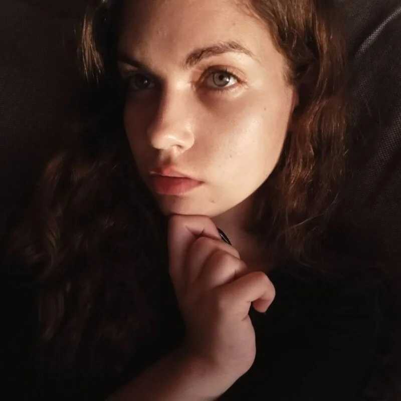 EmilyVenghaus — FansOnlyX creator profile