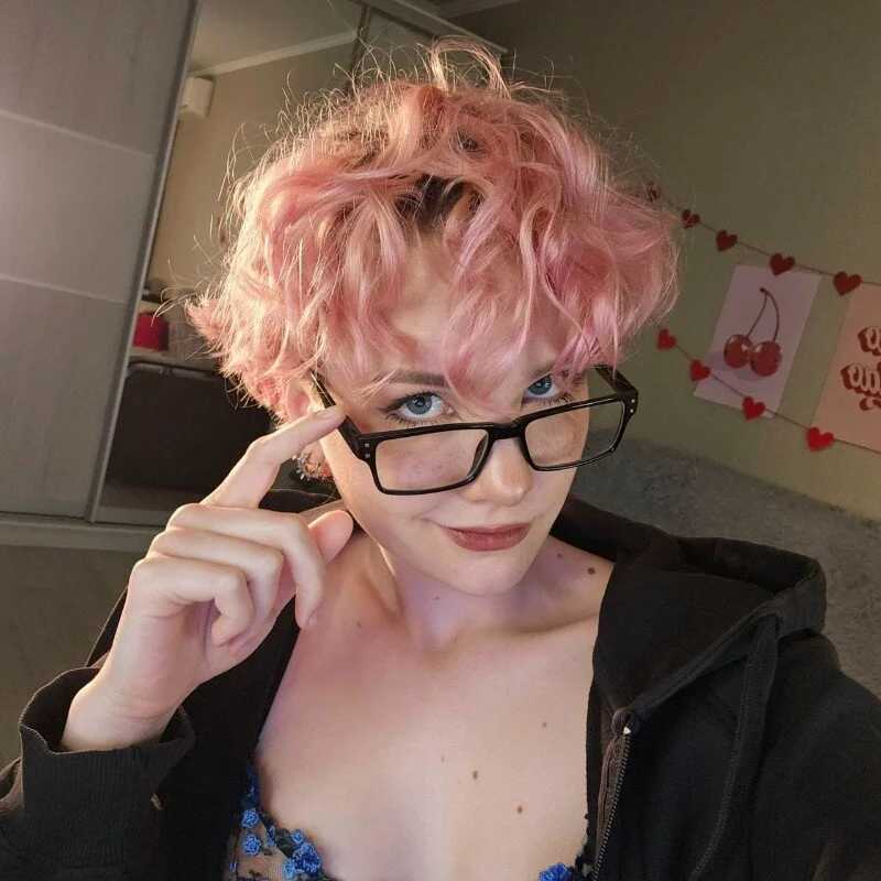 School_Love — FansOnlyX creator profile