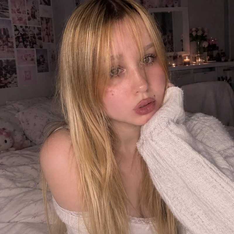 Honey_Nicol — FansOnlyX creator profile