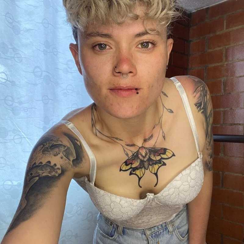 megan_c — FansOnlyX creator profile