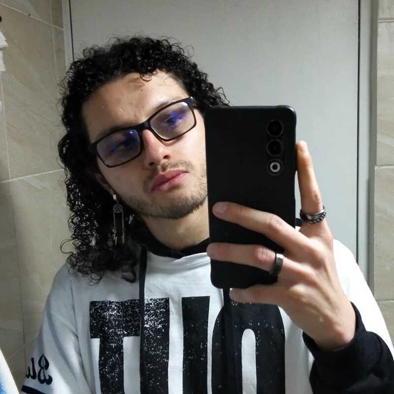Camilovexx — FansOnlyX creator profile