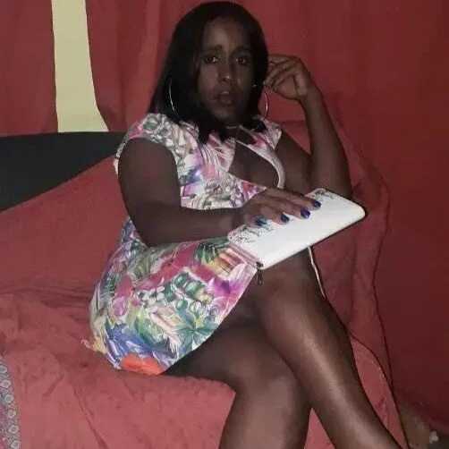 hellenfreitas123 — FansOnlyX creator profile