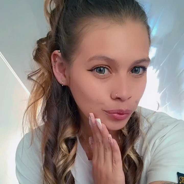 sweetlittlelisa — FansOnlyX creator profile