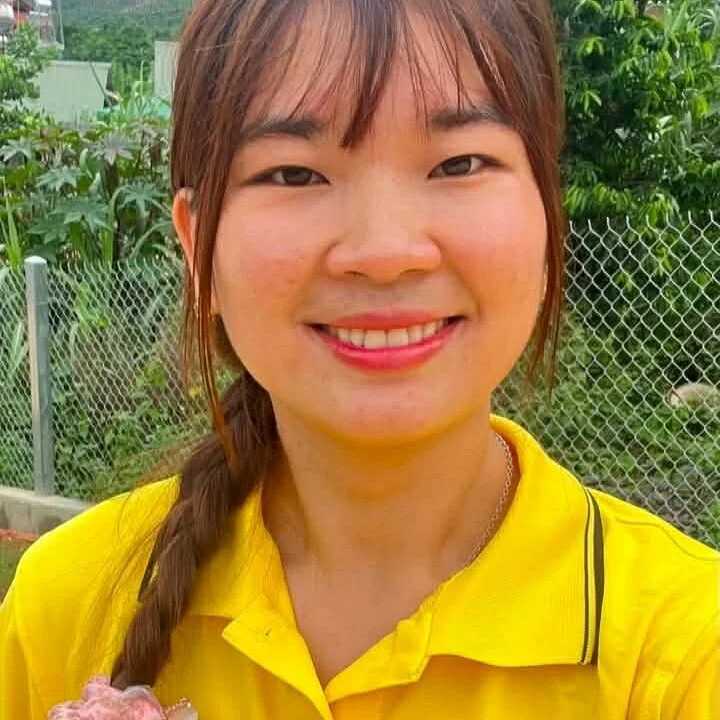 Mai-lingg — FansOnlyX creator profile